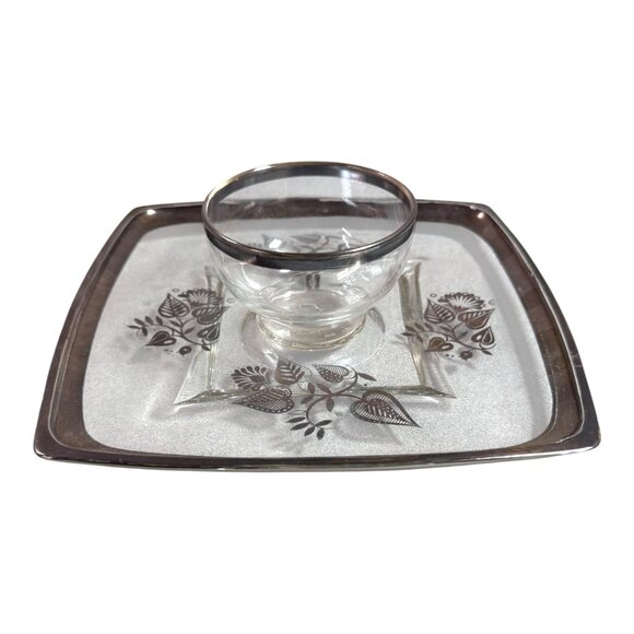 Vintage Georges Briard Glass Chip & Dip Set With Floral Design Signed Vintage - Picture 6 of 7